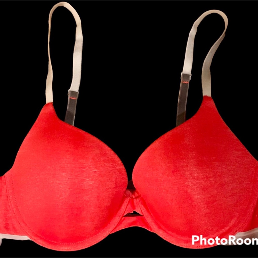 🦋 Victoria’s Secret red perfect shape padded push up bra size 36B